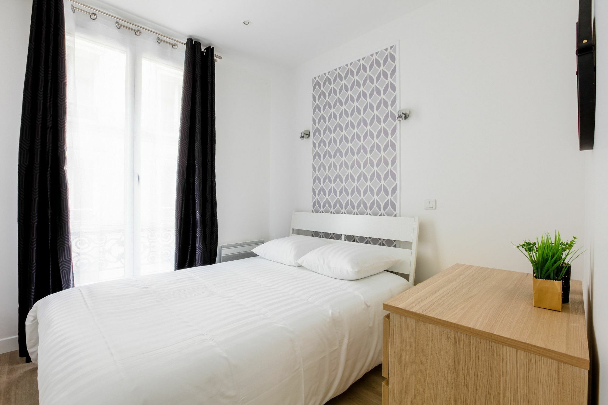 23 - Luxury Parisian Flat Montorgueil Apartment *